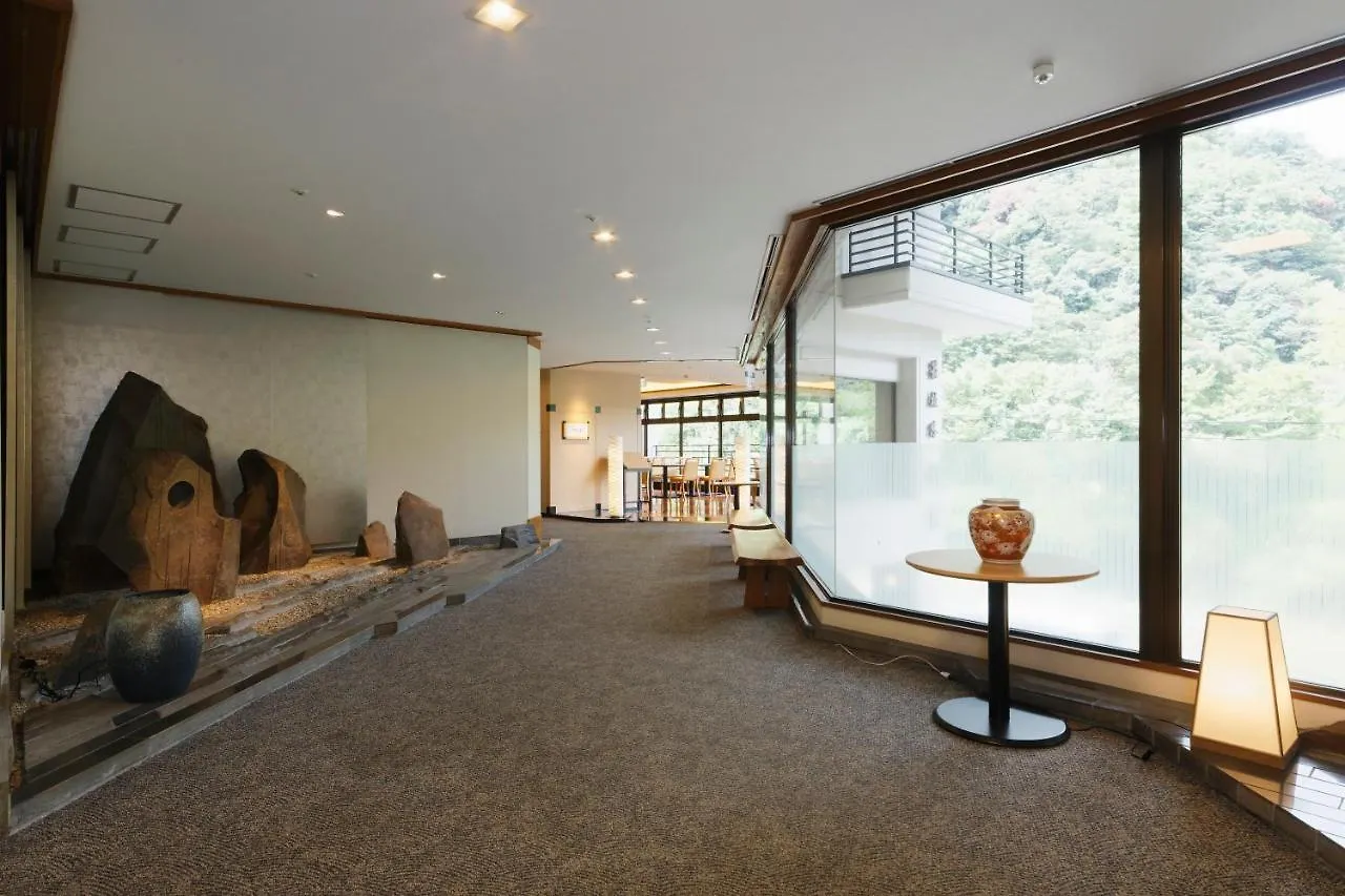 Ryokan (tradycyjny japoński pensjonat lub zajazd) Hotel Hakoneji Kaiun