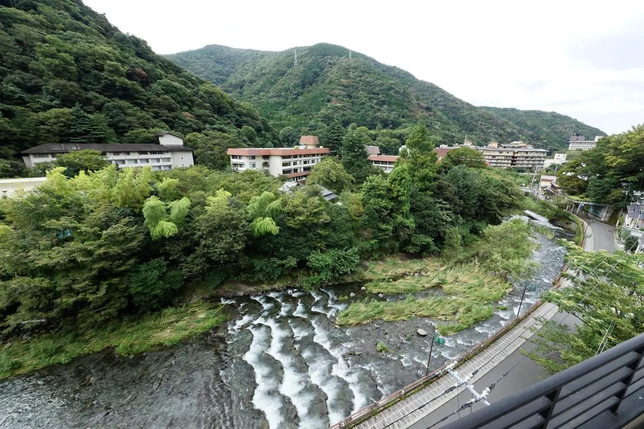 *** Ryokan (tradycyjny japoński pensjonat lub zajazd) Hotel Hakoneji Kaiun Japonia